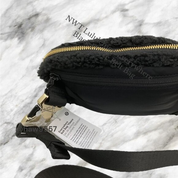 NWT Lululemon GOLD Hardware Everywhere Black FLEECE Belt Bag Fanny Pack … - Picture 6 of 15